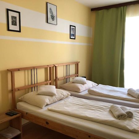 Hotel Oroszlán Szigetvár Esterno foto
